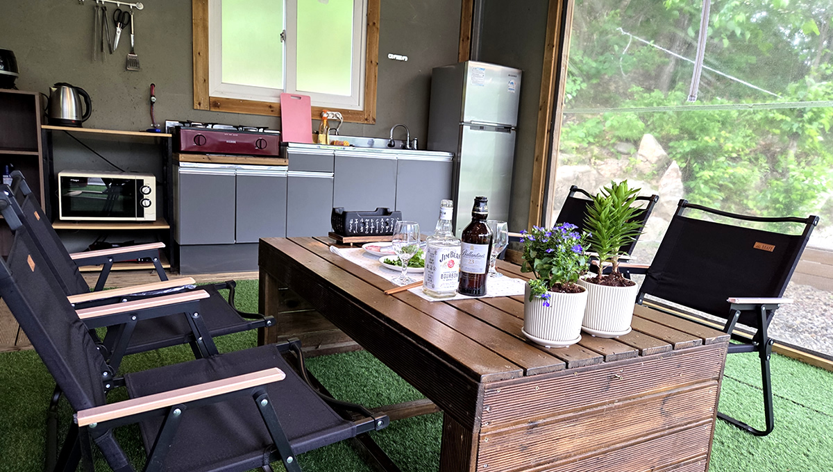 ����������